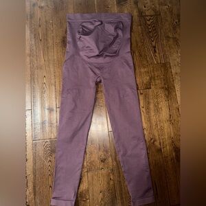 BLANQI Maternity Full Panel Seamless Purple Legging Size XL
